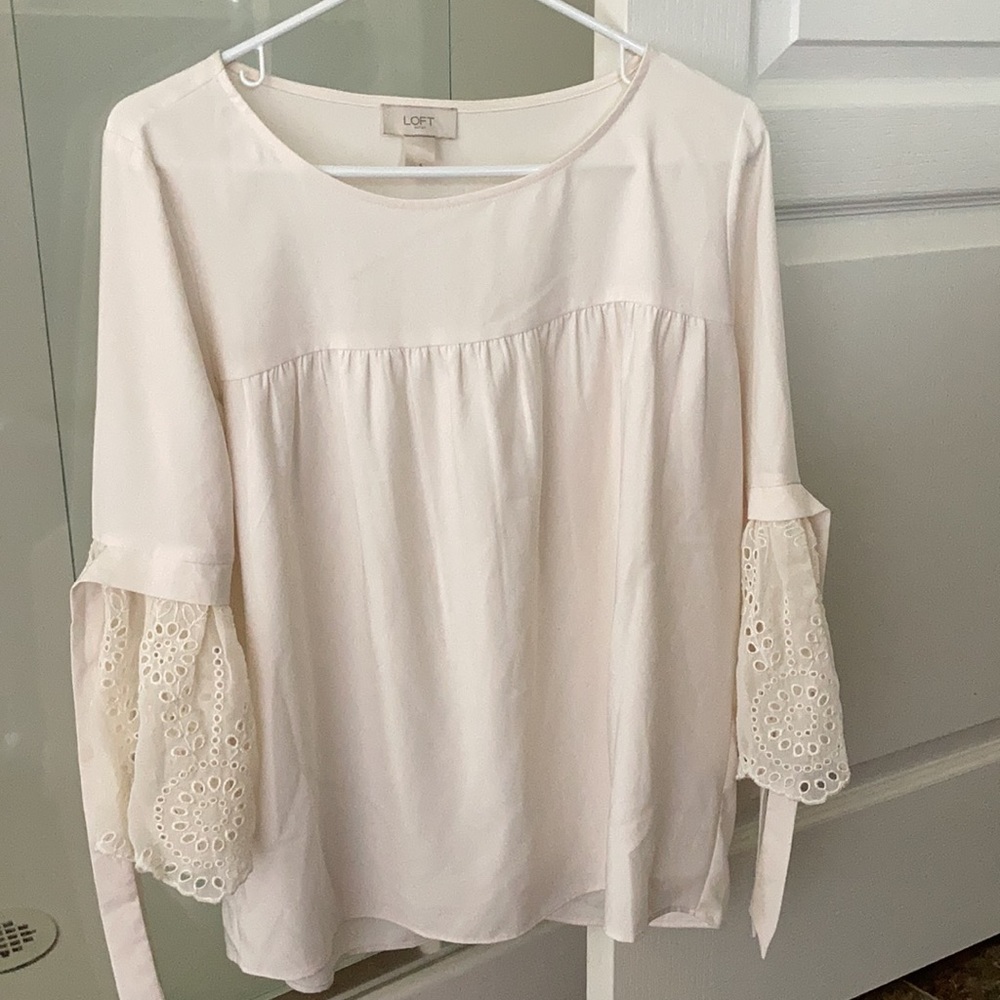 Loft outlet white flowy top with ribbon to tie bow
